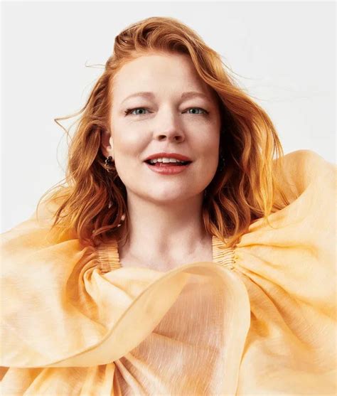 I cant believe how pretty Sarah Snook is : r/SuccessionTV